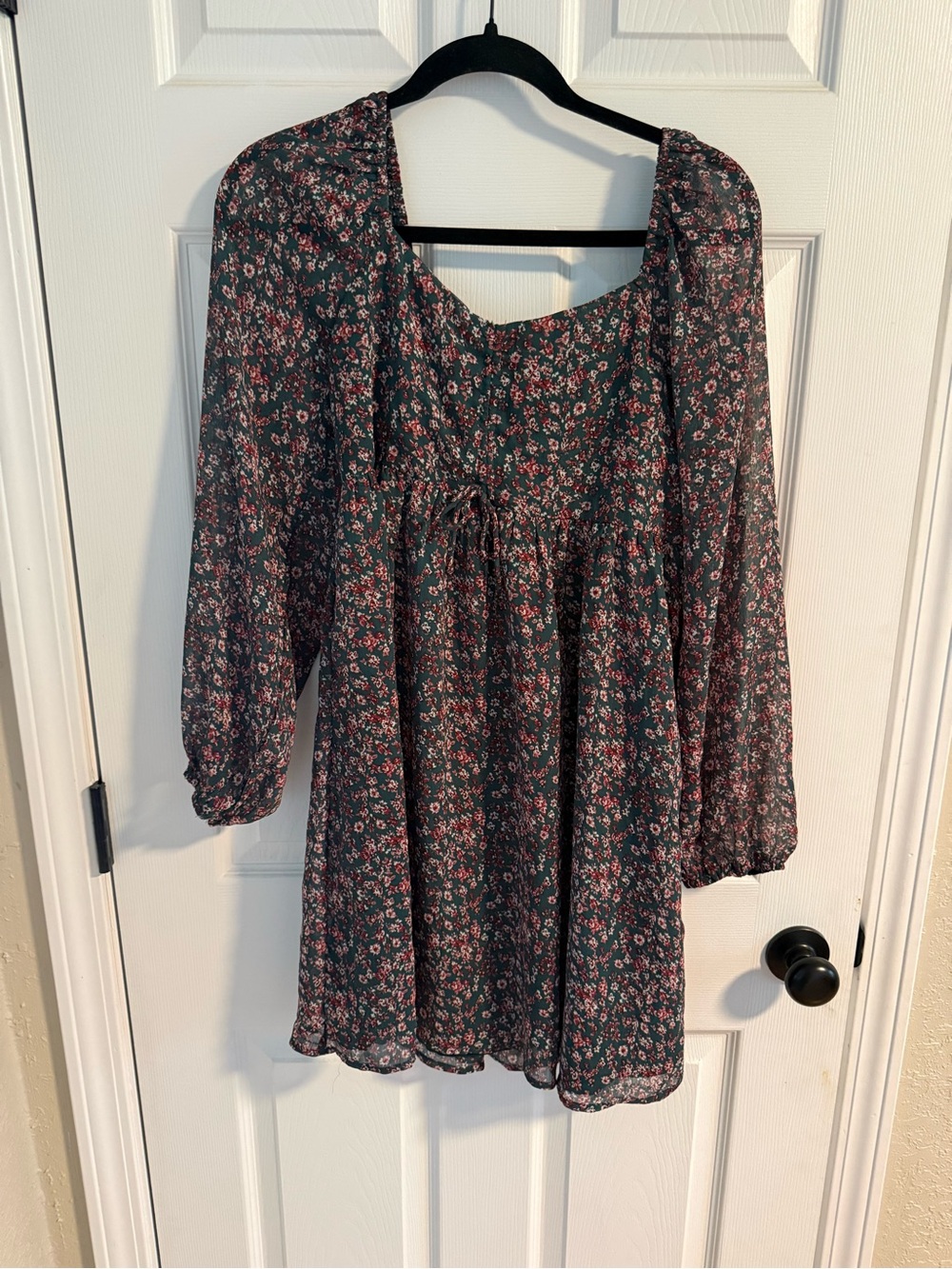 Women’s Long Sleeve Floral Peasant Dress - Black with Pink Floral